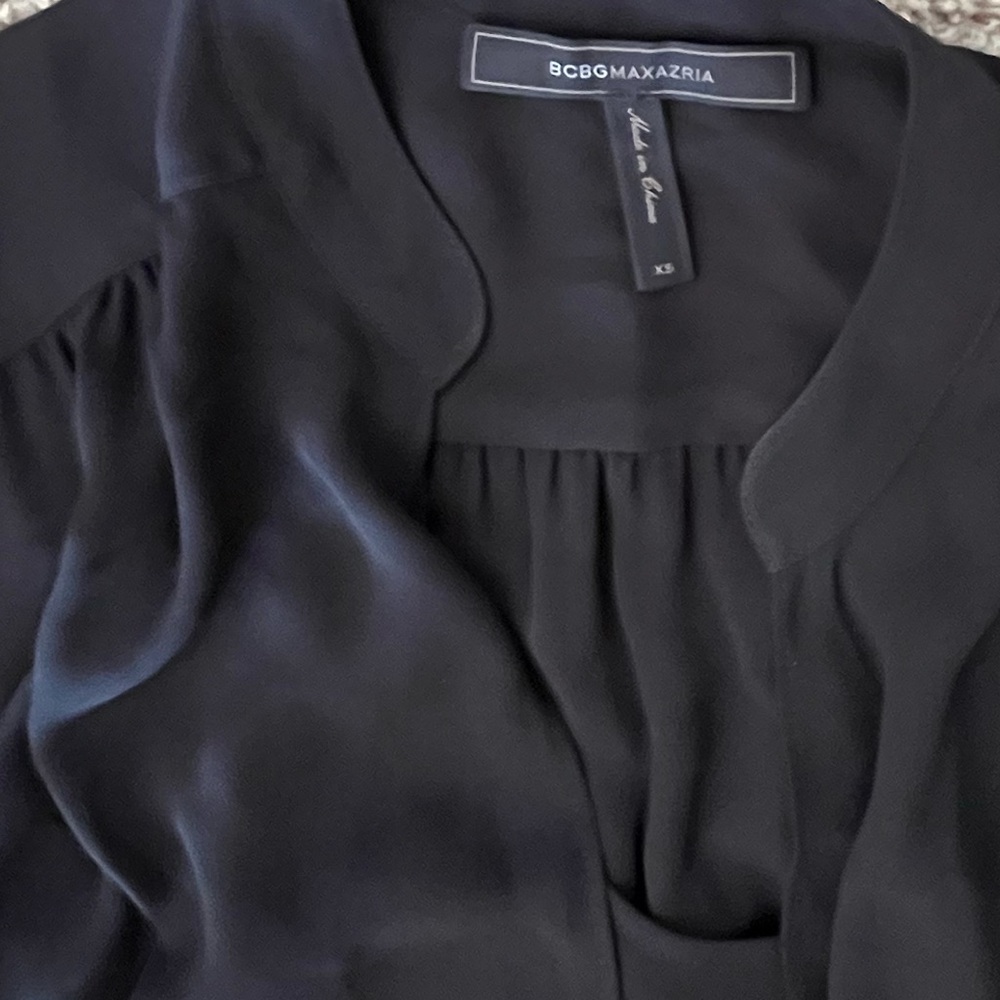 BCBGMaxAzria Elegant Black Blouse Women XS - Picture 3 of 3